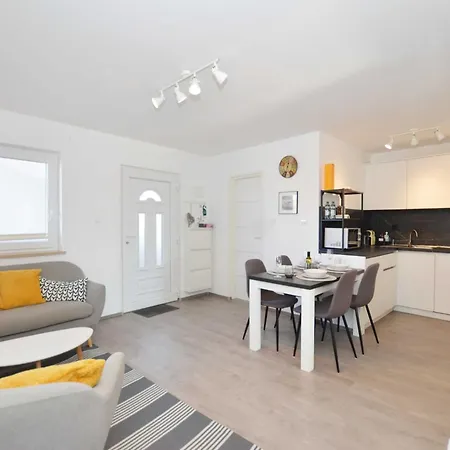 Tranquil And Bright With Loggia - Two Bedroom With Loggia Apartment *