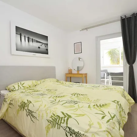Tranquil And Bright With Loggia - Two Bedroom With Loggia * Rovinj