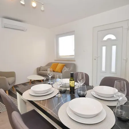 Tranquil And Bright With Loggia - Two Bedroom With Loggia